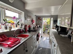 Photo 5- click for photo gallery